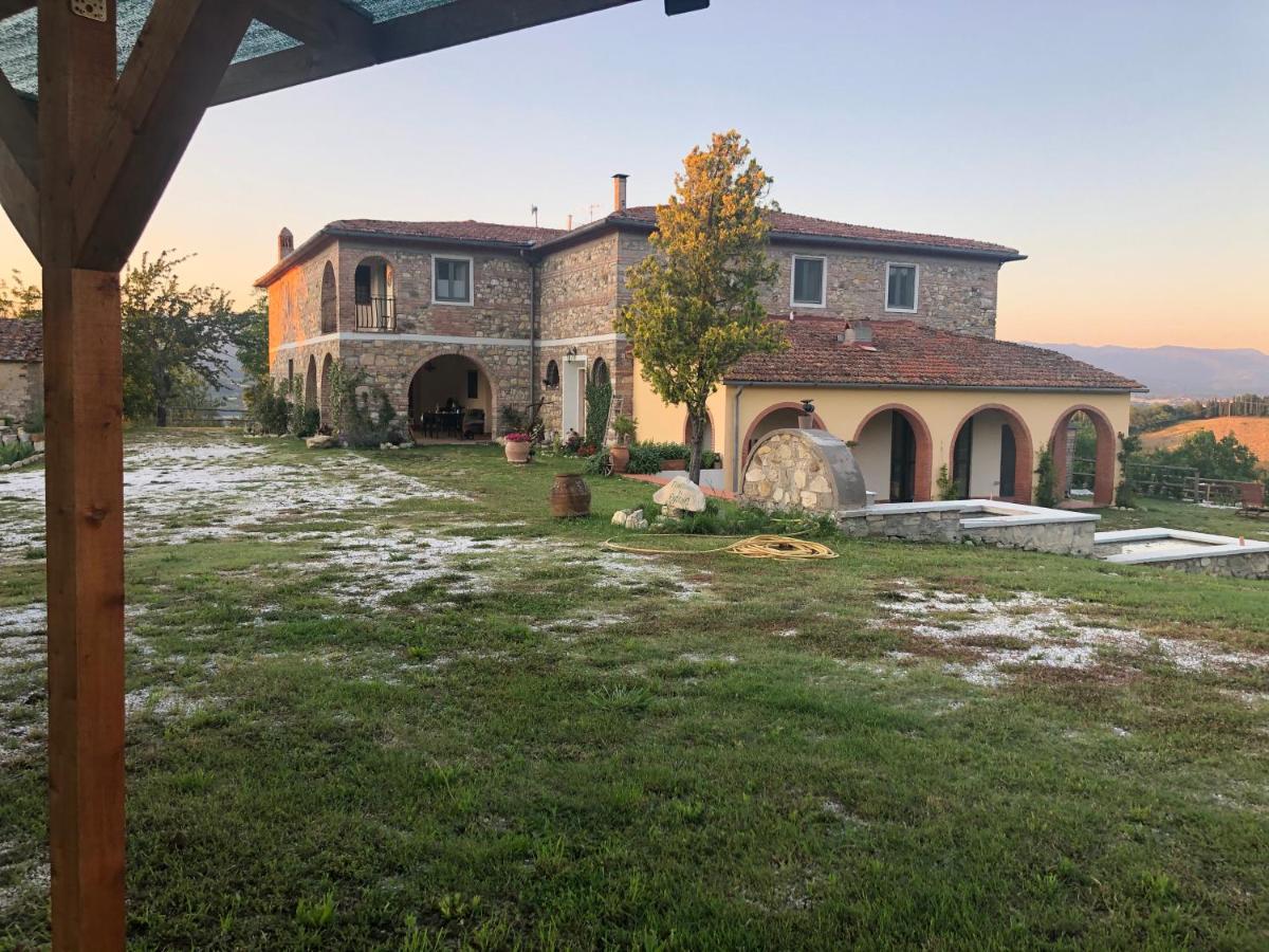 Podere Il Sasso บาร์เบริโน ดิ มูเจลโล ภายนอก รูปภาพ
