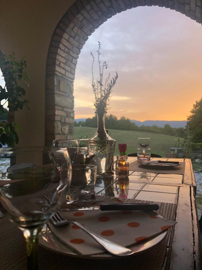 Podere Il Sasso บาร์เบริโน ดิ มูเจลโล ภายนอก รูปภาพ