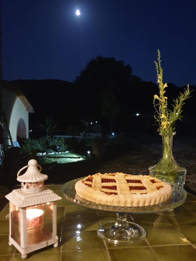 Podere Il Sasso บาร์เบริโน ดิ มูเจลโล ภายนอก รูปภาพ