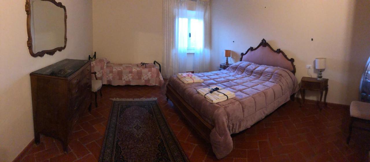 Podere Il Sasso บาร์เบริโน ดิ มูเจลโล ภายนอก รูปภาพ